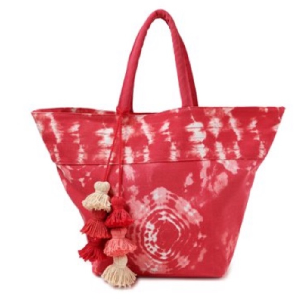 No Boundaries’ women’s Ikat Tote Bag with Tassels.